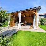 Haus Dirol 아파트