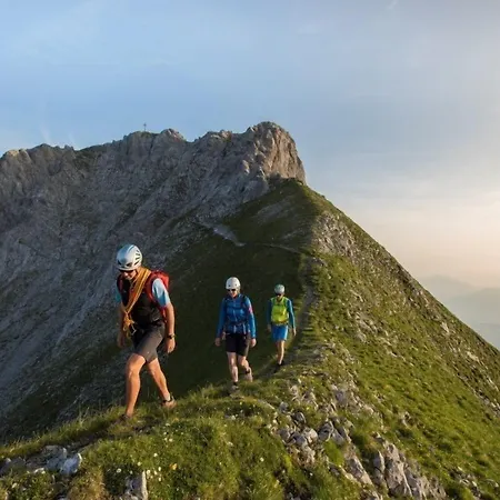 Haus Dirol Lägenhet