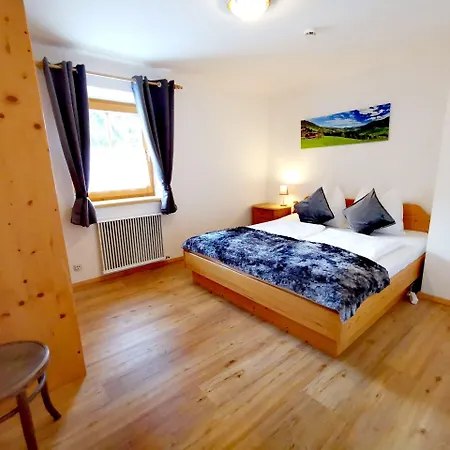 Apartment Bergblick Mit 3 Schlafzimmer