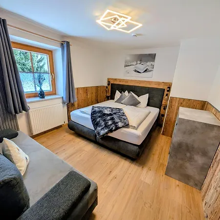 Bergblick Mit 3 Schlafzimmer *