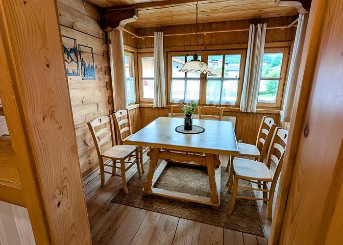 Appartement Haus Dirol *