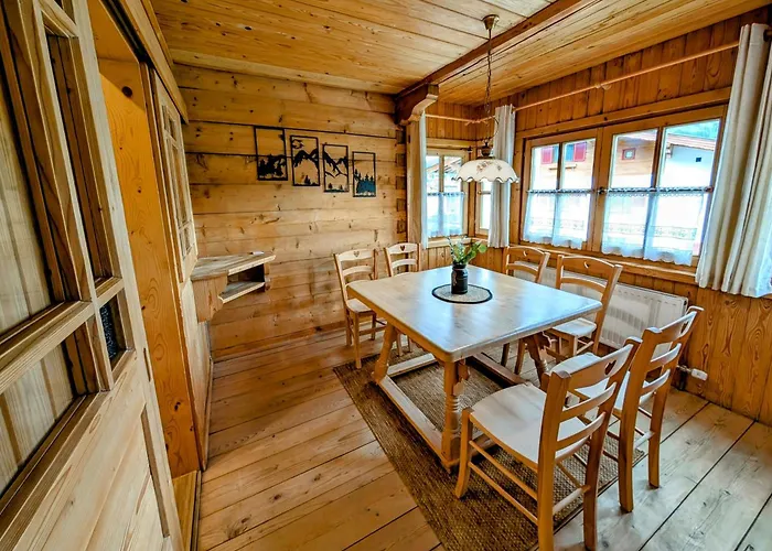 Appartement Haus Dirol *