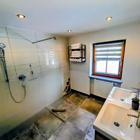 Apartment Haus Dirol *